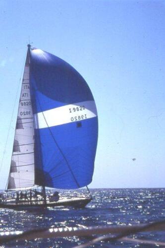 Barca-vincente-Panama-Galapagos-1994