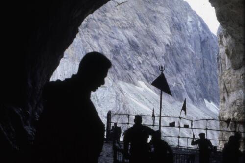 nella grotta Amarnat